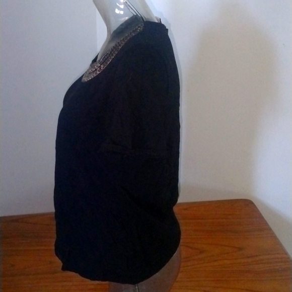 Collection top - Picture 3 of 5